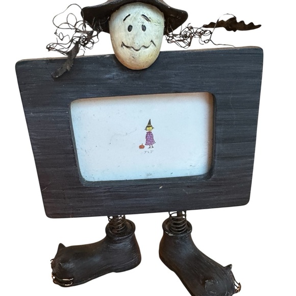 New witch frame decor - Picture 2 of 3